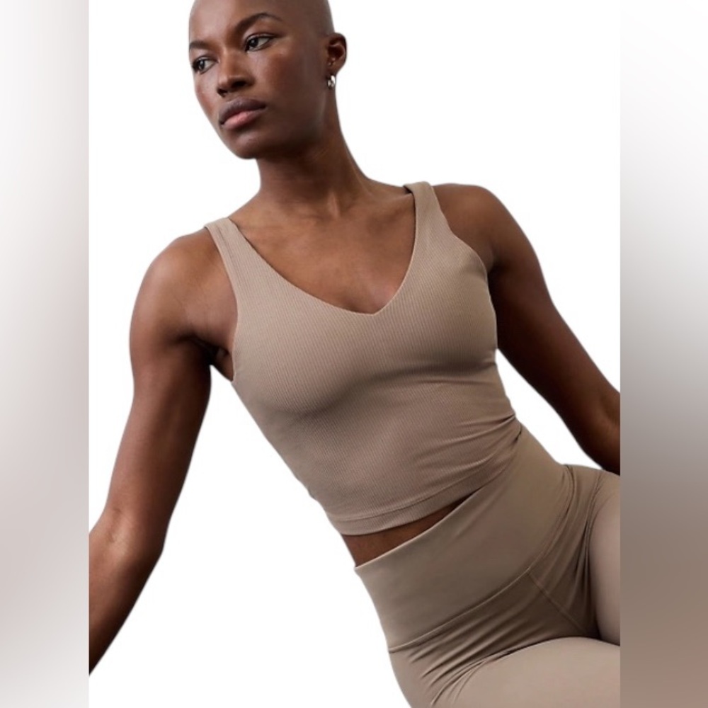 NWT – Athleta – Transcend V-Neck Crop Bra – Support Tank Sports Bra Tan – Sz. S